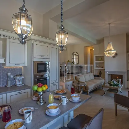 Luxury Fiscardo Walk - Heated Pool & Jacuzzi