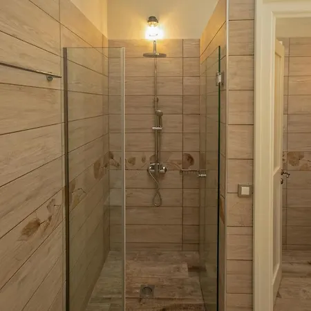 빌라 Luxury Fiscardo Walk - Heated Pool & Jacuzzi 피스카던
