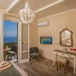 Luxury Fiscardo Walk - Heated Pool & Jacuzzi Φισκάρδο