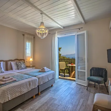Luxury Fiscardo Walk - Heated Pool & Jacuzzi
