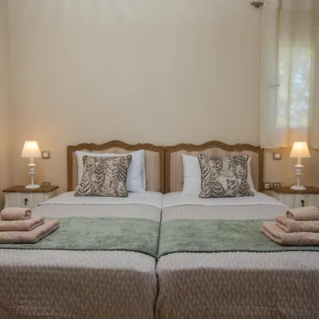 Luxury Fiscardo Walk - Heated Pool & Jacuzzi 피스카던